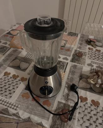 Frullatore rompi ghiaccio e spremi agrumi