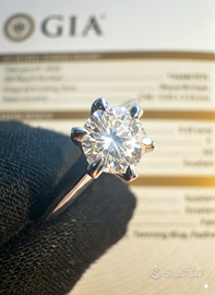 Anello in oro 18 kt con diamante certificato GIA!
