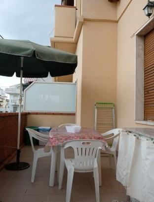 Bilo con teraazzo a 250 mt mare da 30 AGOSTO