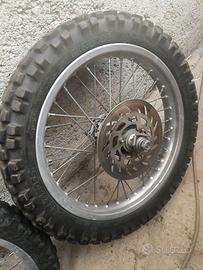 Yamaha DT 50 più ruote da cross