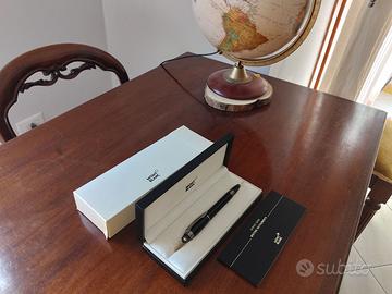 Montblanc Starwalker UltraBlack Fineliner/ Roller