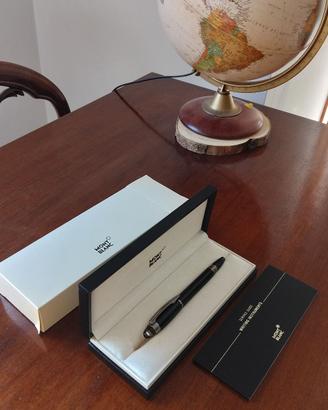 Montblanc Starwalker UltraBlack Fineliner/ Roller