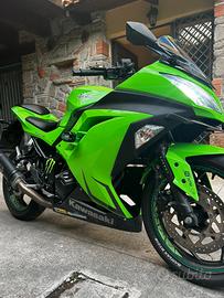 Kawasaki ninja 300