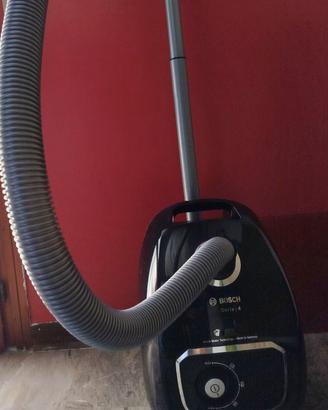 Aspirapolvere Bosch serie 4