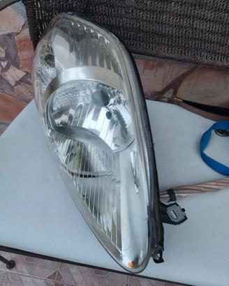 faro dx fiat grande punto 