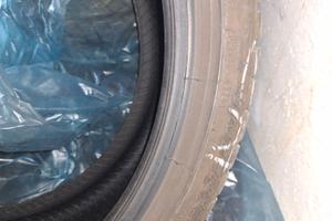Gomme 225/40 r 18