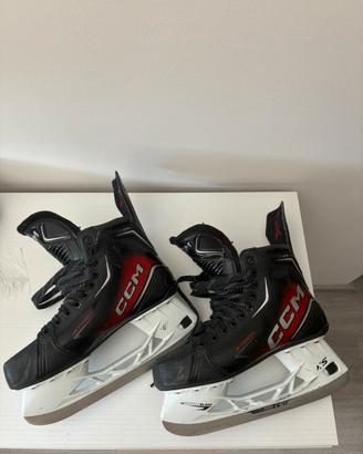 pattini da hockey ccm jetspeed ft870