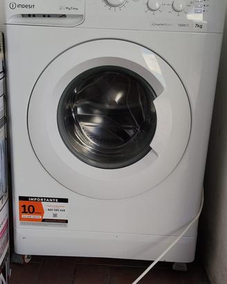 Lavatrice Indesit come nuova