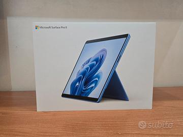 Surface pro 9 i5 come nuovo, ancora in garanzia