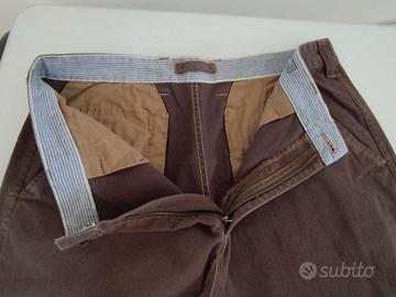 pantaloni marroni