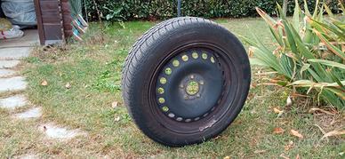 Cerchi auto R16 per Ford Focus.