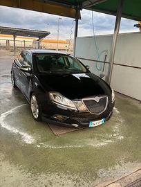 Lancia delta 1.8 di-turbojet