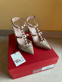 Décolleté Rockstud di Valentino Garavani