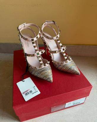 Décolleté Rockstud di Valentino Garavani