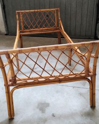 Arredo camera vintage in bambù 