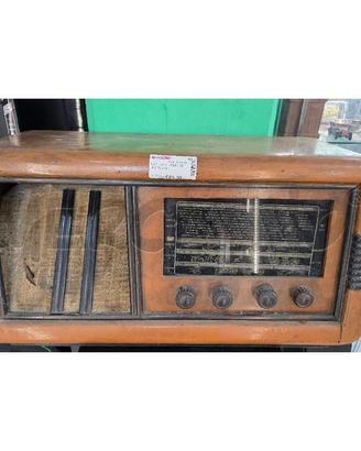 RADIO A VALVOLE NON FUNZIONANTE