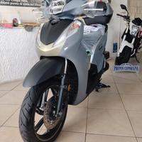 COME NUOVO Honda SH 300 -ABS I AIR FORCE