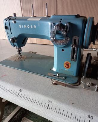Macchina da cucire Singer 807