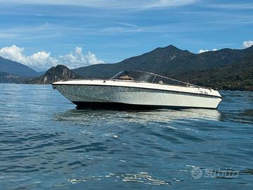 Motoscafo tullio abbate 19 – Mercruiser 3.0 140 CV