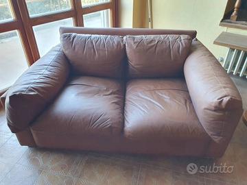 Divano vera pelle