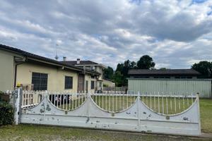 Rimessaggio garage camper roulotte barche