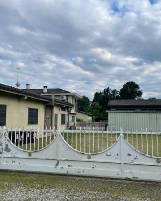 Rimessaggio garage camper roulotte barche