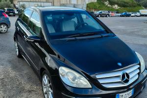 Mercedes classe b 180 CDI  sport prezzo trattabile