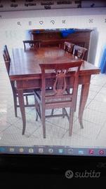 tavolo con sedie e credenza noce