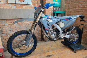 TM Moto En 250 4t my 2026