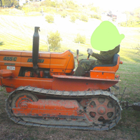 Trattore a cingoli Fiat 455c montagna con attrezzi