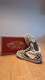 Scarpe sportive "Vans" - N. 6,5 UK (22 L,5 EU)