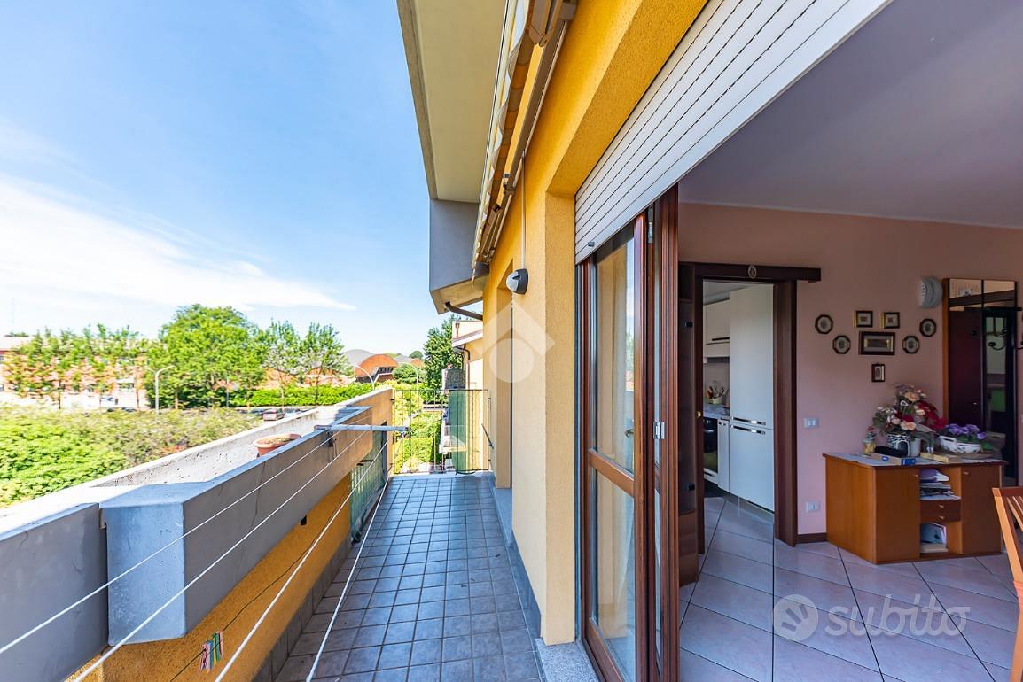 Apartment in Rescaldina, Ronchi, Rescalda - Altro