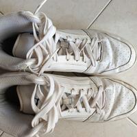 scarpe da ginnastica, alte, della Puma n 44