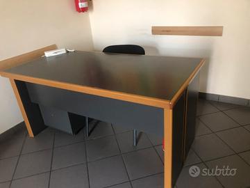 Scrivania studio/ufficuo