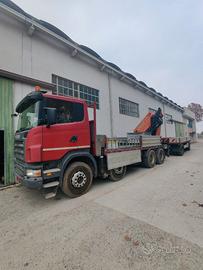 Camion Scania scarrabile con gru Palfinger72002