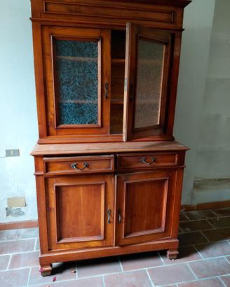 Credenza sala con vetrinetta