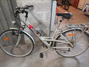 Bicicletta misura 28