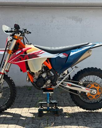 KTM exc-f 250 4 tempi six-days