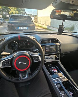 suv jaguar f pace 