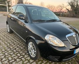 Lancia ypsilon 1.2 benzina OKNEOPATENTATI