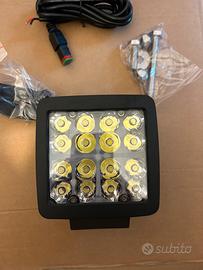 4 Fari led Granit Universali