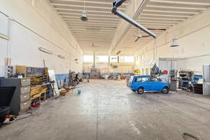 CAPANNONE A CASTELNOVO DI SOTTO