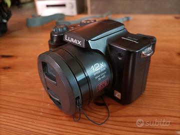 Panasonic Lumix DMC-FZ5 Fotocamera Digitale