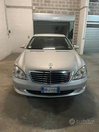 Mercedes S 320