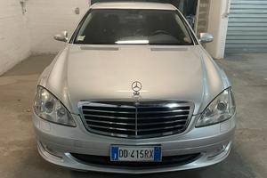 Mercedes S 320