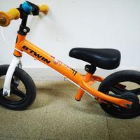 Bicicletta senza pedali