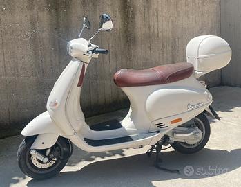 Vespa 125 et 4