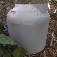 Vasca acqua polietilene 2000 litri ed elettropompa