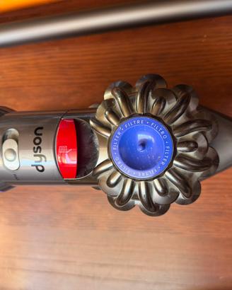 Aspirapolvere Dyson V8