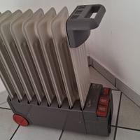 TERMOSIFONE ELETTRICO DE LONGHI A OLIO E VENTILATO